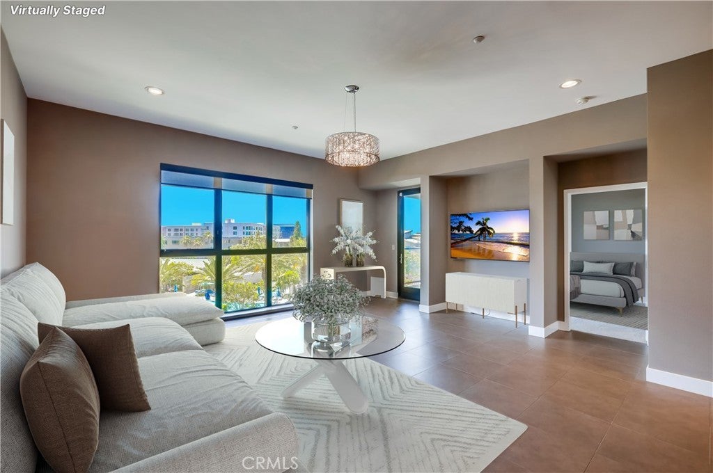 Photo of Listing #NP25114427