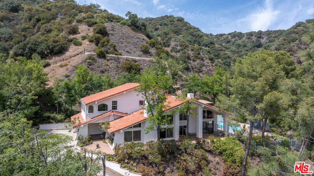 Photo of Listing #25535129