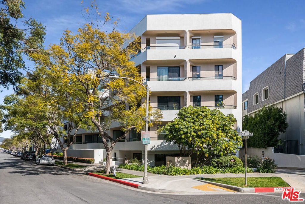 Photo of Listing #25542531