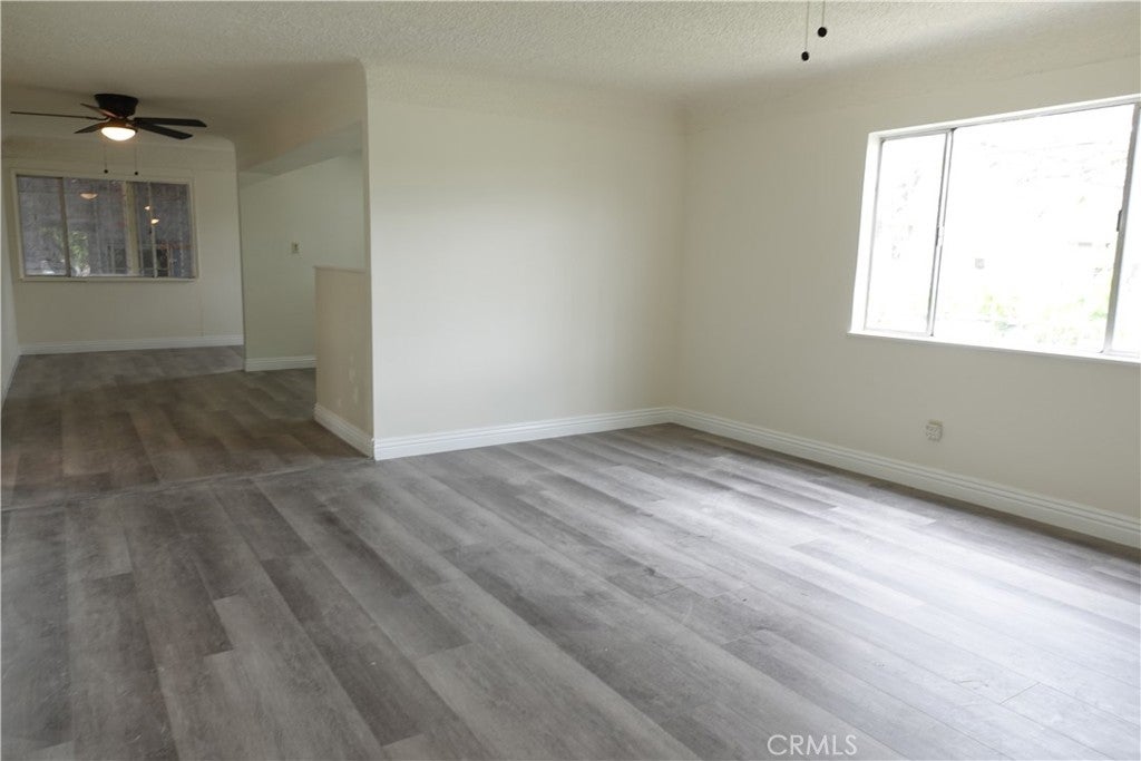 Photo of Listing #SR25107009