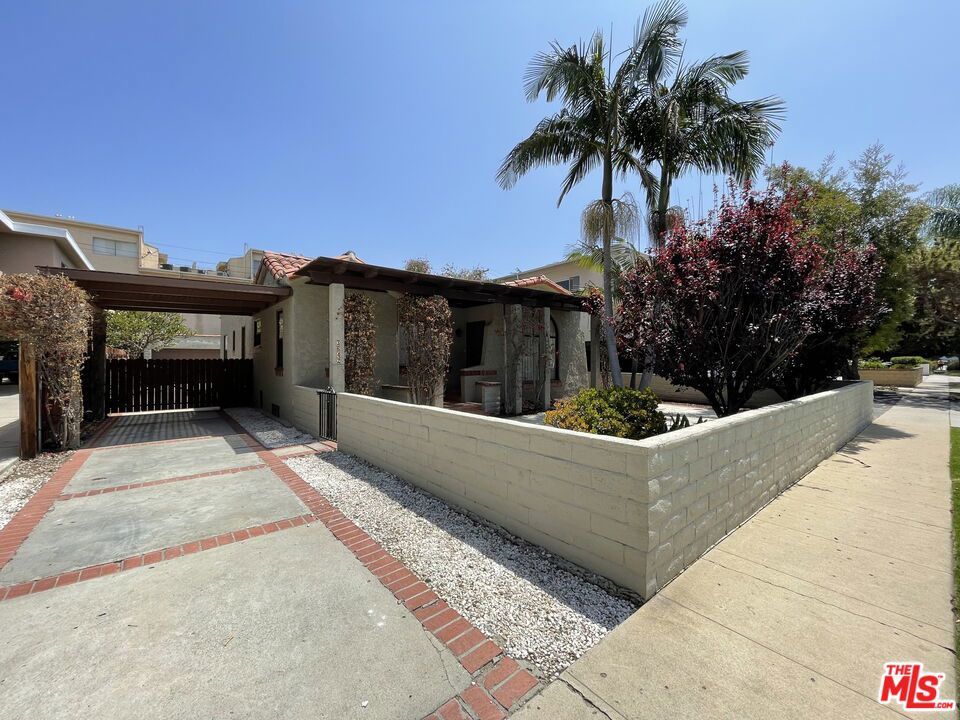 Photo of Listing #25542983