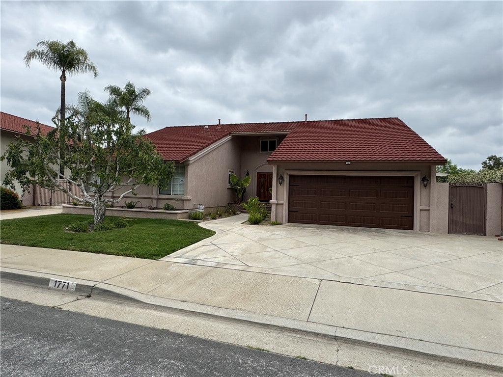 Photo of Listing #CV25113953