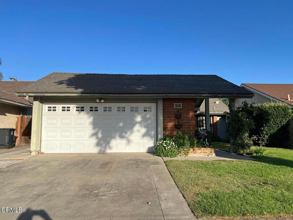 Photo of Listing #V1-30169