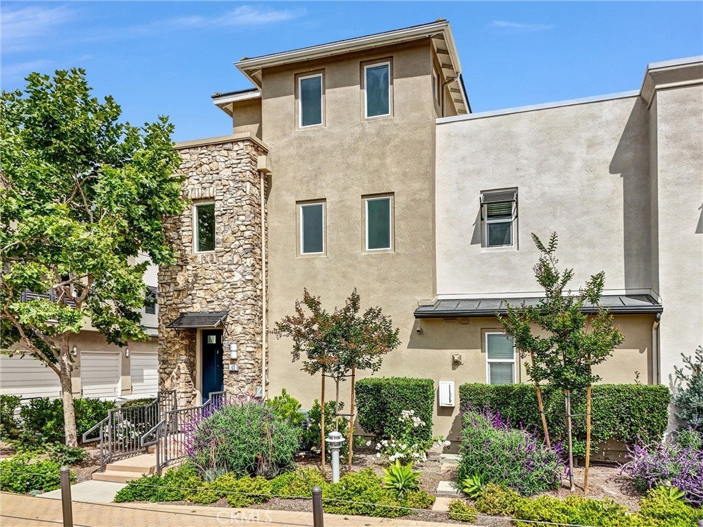 Photo of Listing #OC25116546