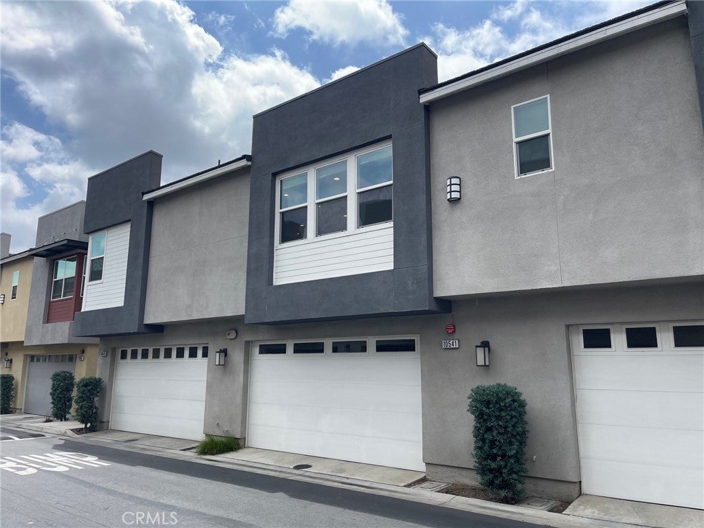 Photo of Listing #OC25093303