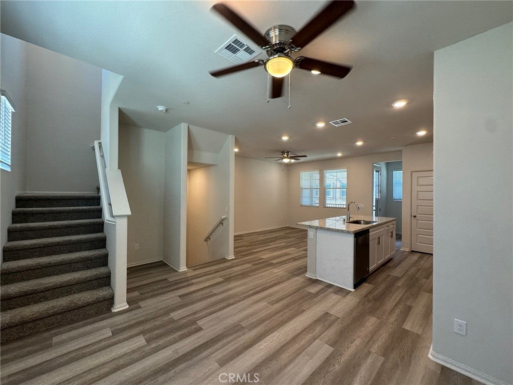 Photo of Listing #SW25116849