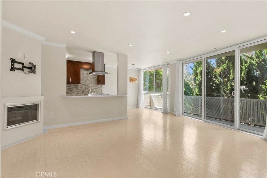 Photo of Listing #PW25116987