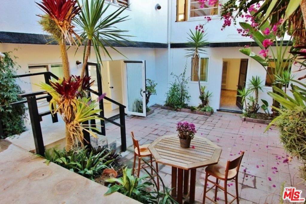 Photo of Listing #25543063