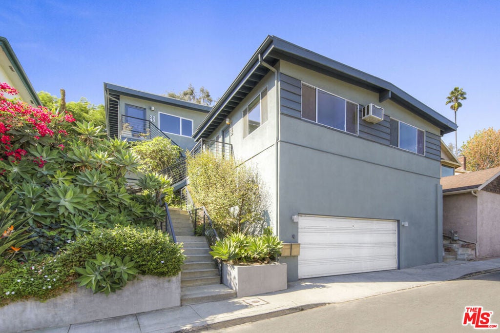 Photo of Listing #25543653