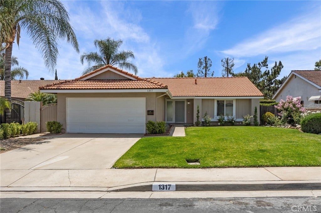 Photo of Listing #CV25117621