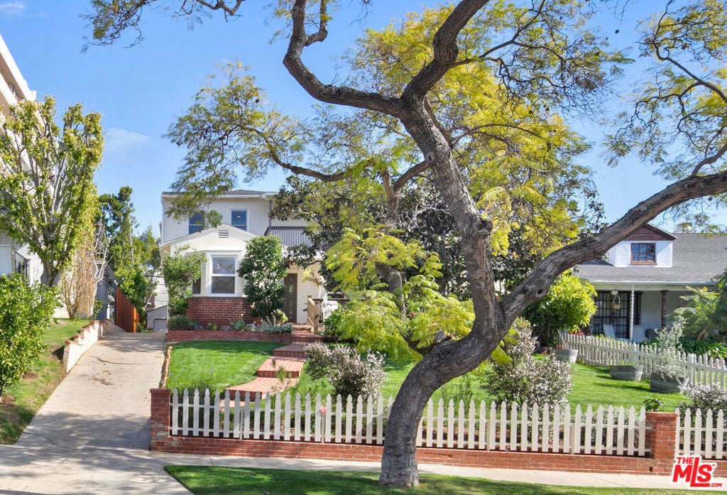 Photo of Listing #25543743