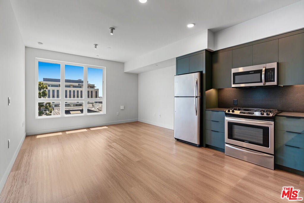 Photo of Listing #25544069