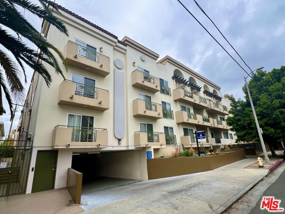 Photo of Listing #25544213