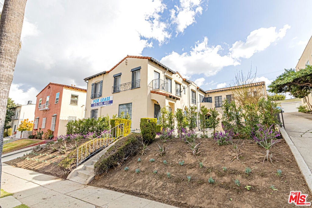 Photo of Listing #25544317