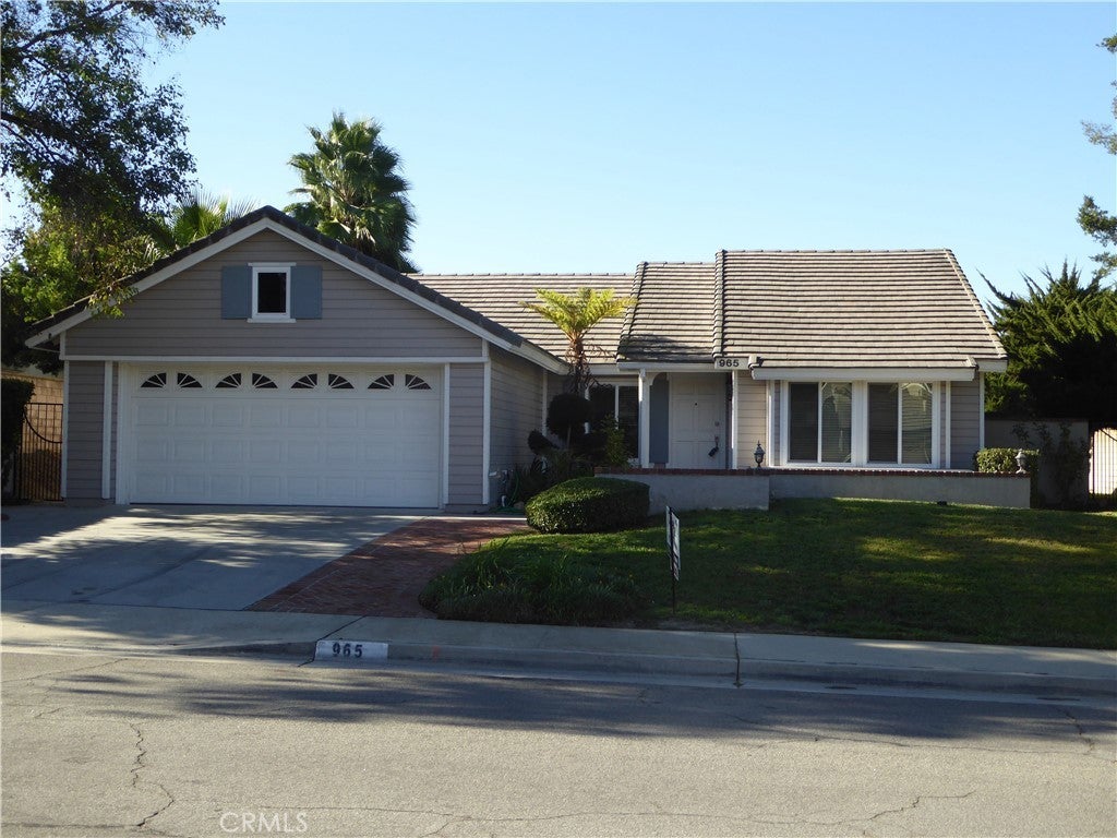 Photo of Listing #TR25118408