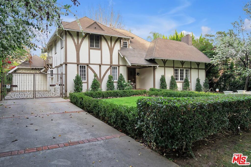 Photo of Listing #25544477