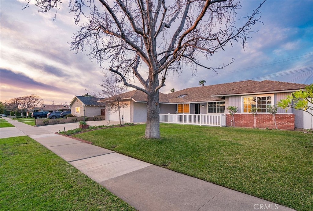 Photo of Listing #OC25118688