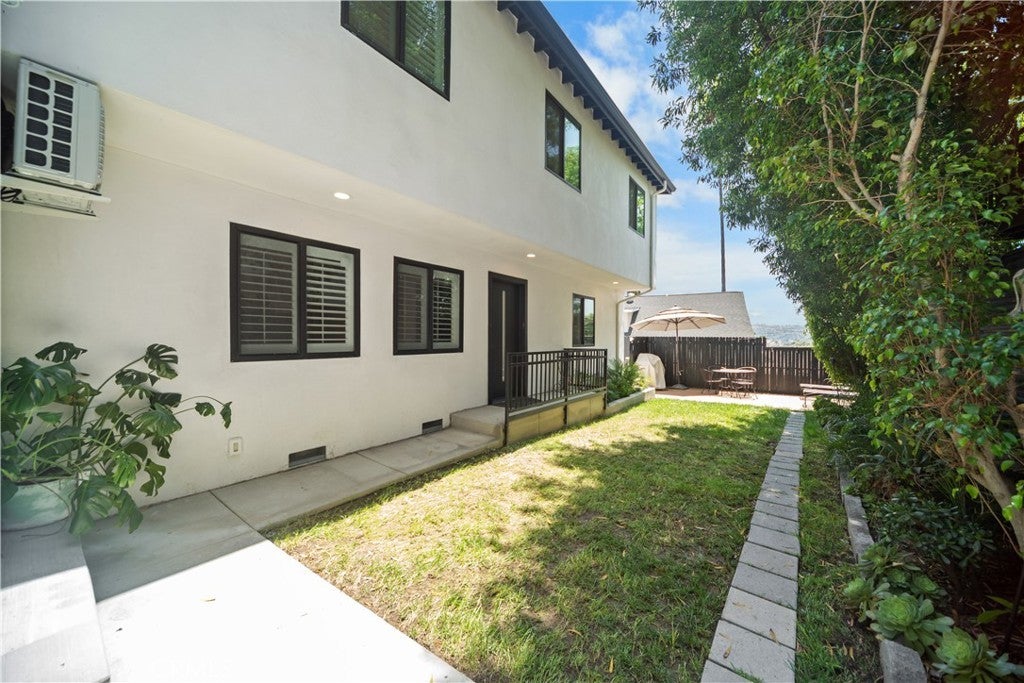 Photo of Listing #DW25119215