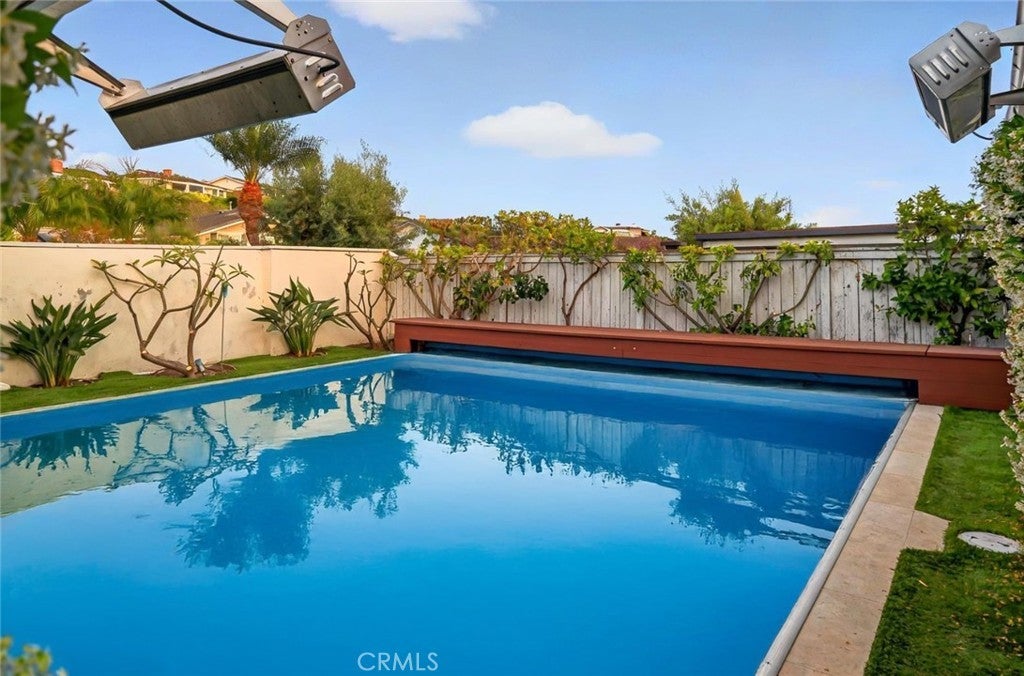 Photo of Listing #OC25114393