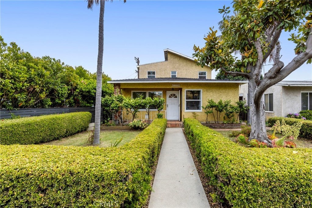 Photo of Listing #SR25118163