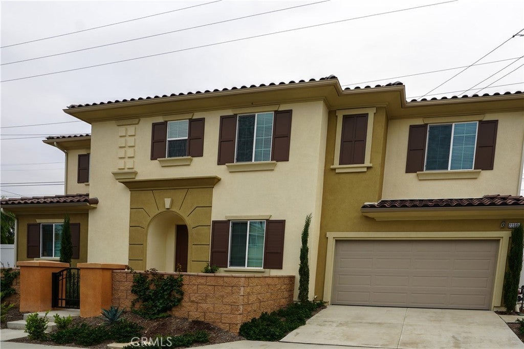 Photo of Listing #OC25120096