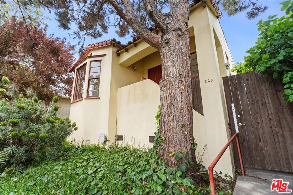 Photo of Listing #25545739