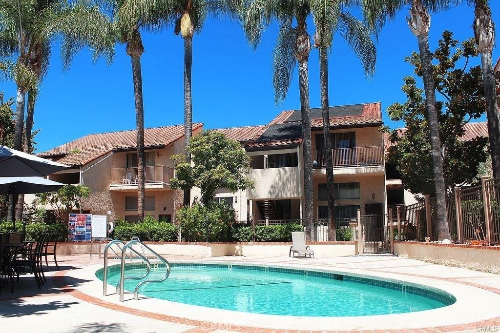 Photo of Listing #SR25119302