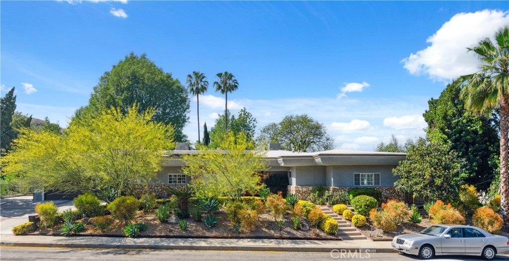 Photo of Listing #SR25119850