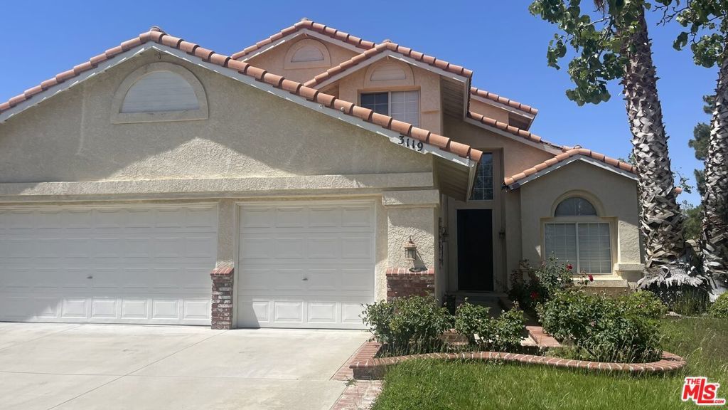 Photo of Listing #25545953