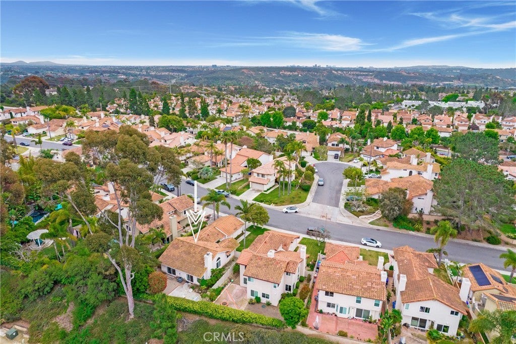 Photo of Listing #OC25121453