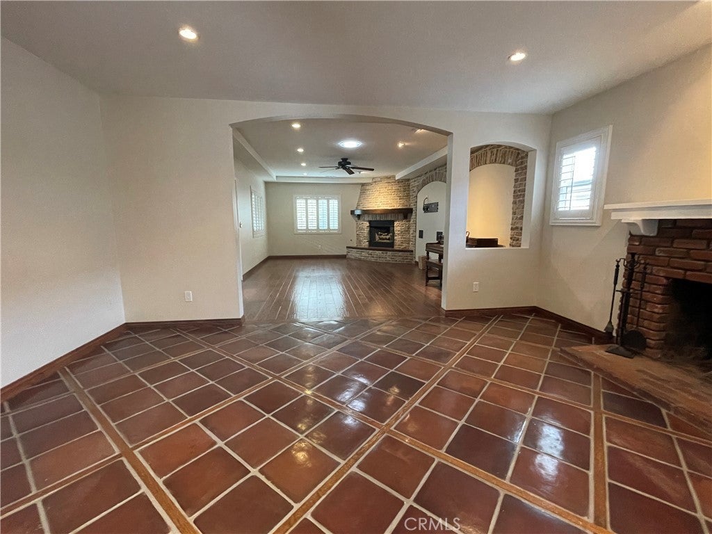 Photo of Listing #TR25121716