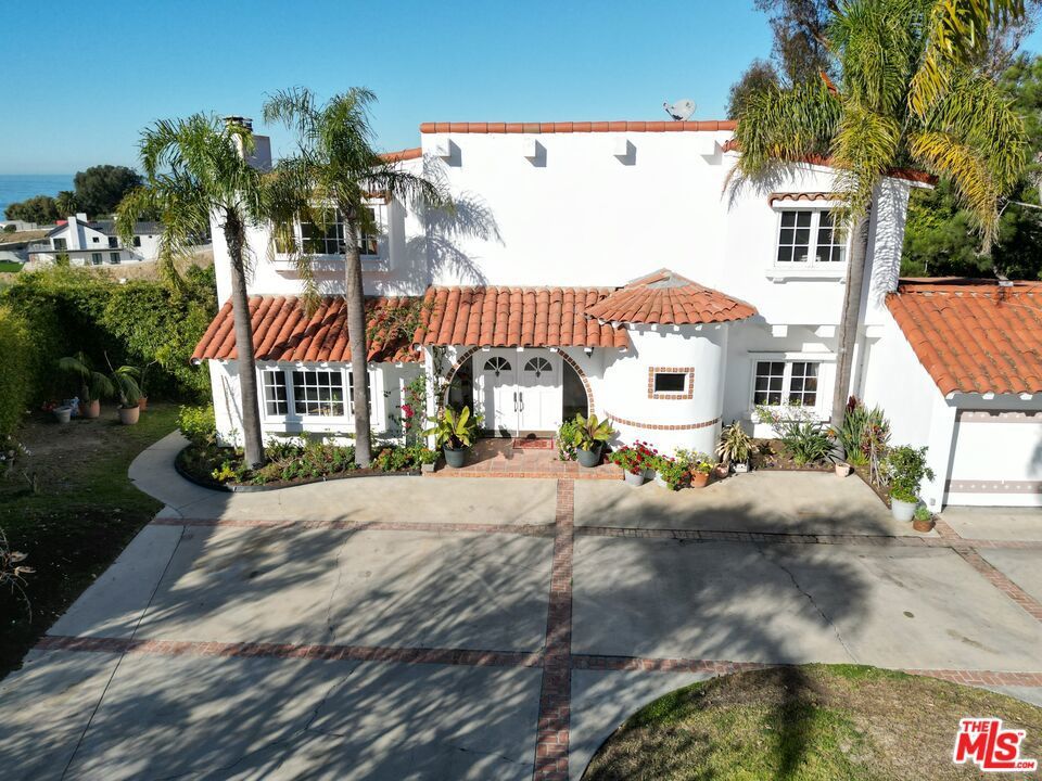 Photo of Listing #25546345