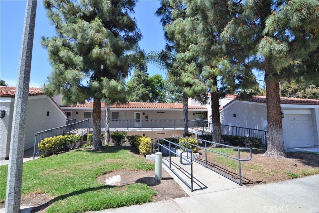 Photo of Listing #OC25121160