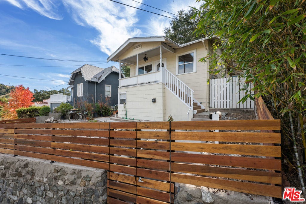 Photo of Listing #25545461