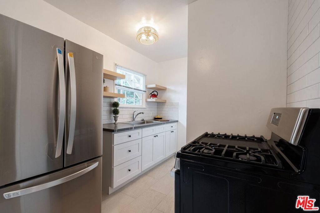 Photo of Listing #25539455