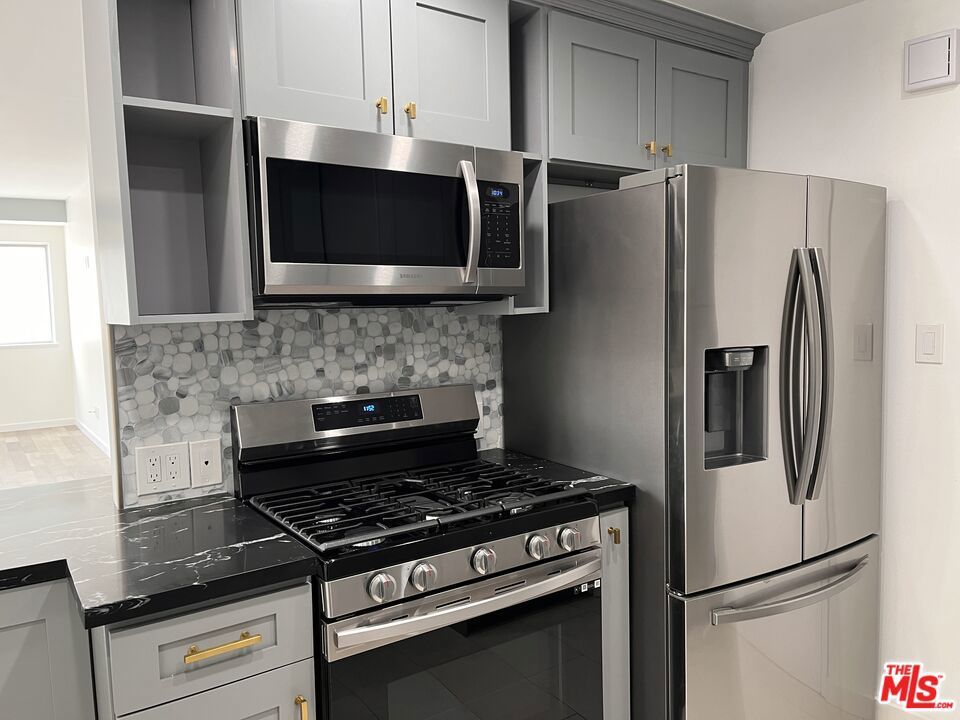 Photo of Listing #25539133