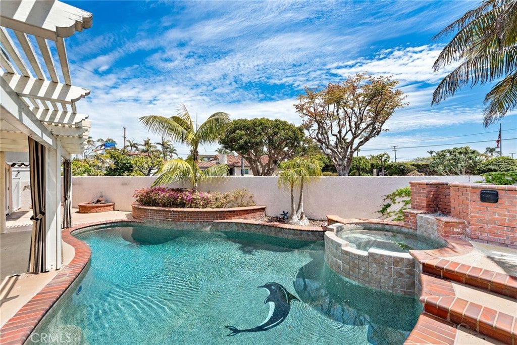 Photo of Listing #LG25122892