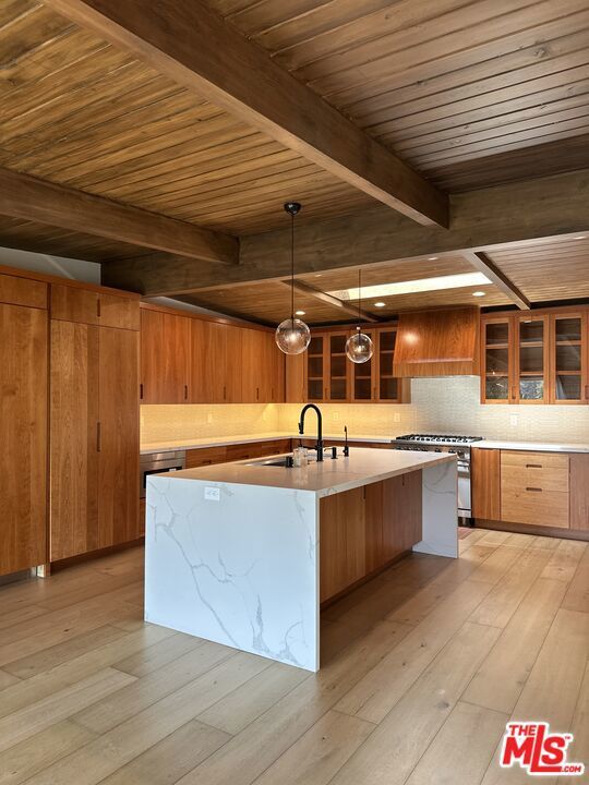 Photo of Listing #25547477