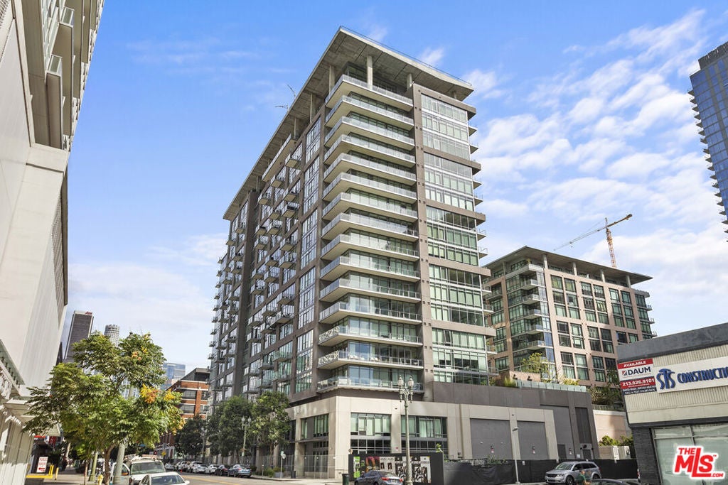 Photo of Listing #25546701