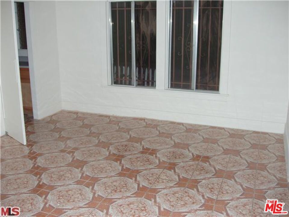 Photo of Listing #25548223