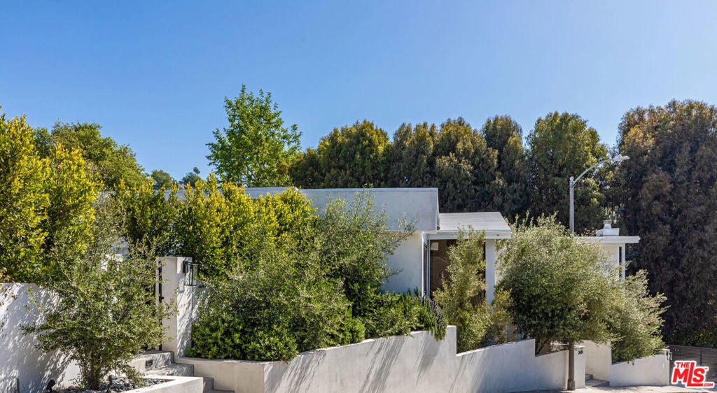 Photo of Listing #25547639