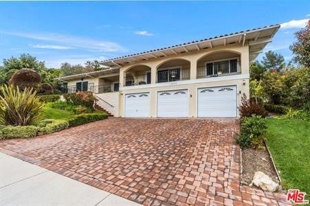 Photo of Listing #PV25110292