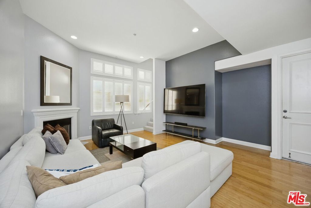 Photo of Listing #25548463