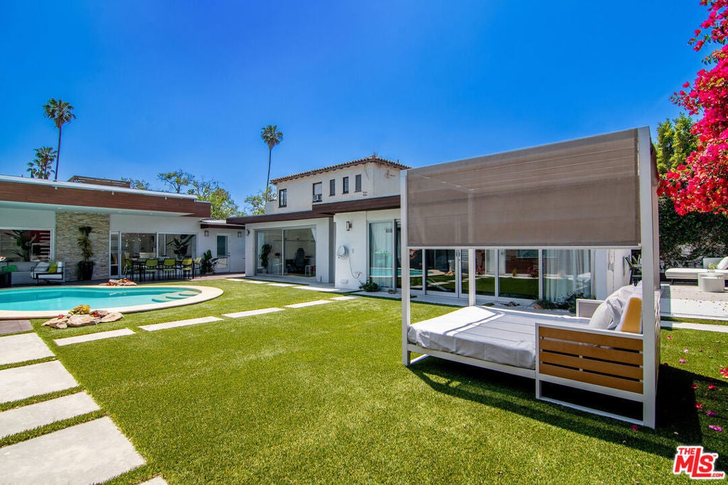 Photo of Listing #25544557