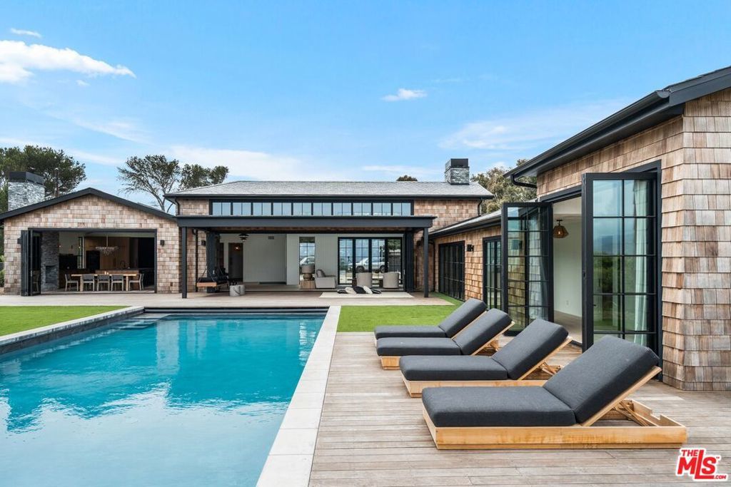 Photo of Listing #25549339