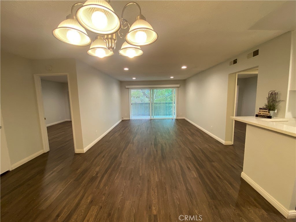 Photo of Listing #SB25127765