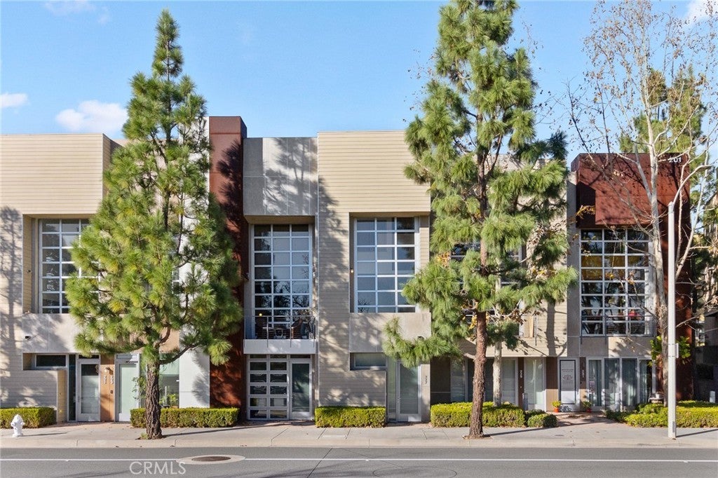 Photo of Listing #OC25128169