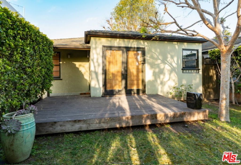 Photo of Listing #25549889