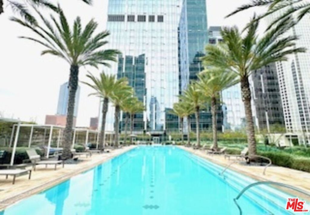 Photo of Listing #25549919