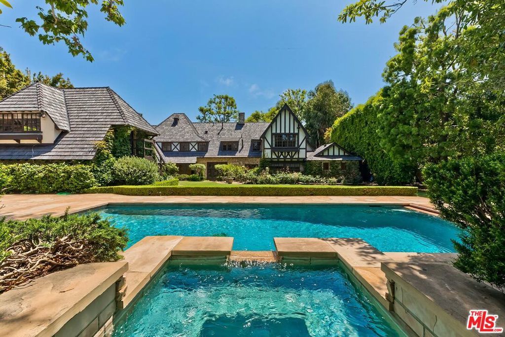 Photo of Listing #25549949